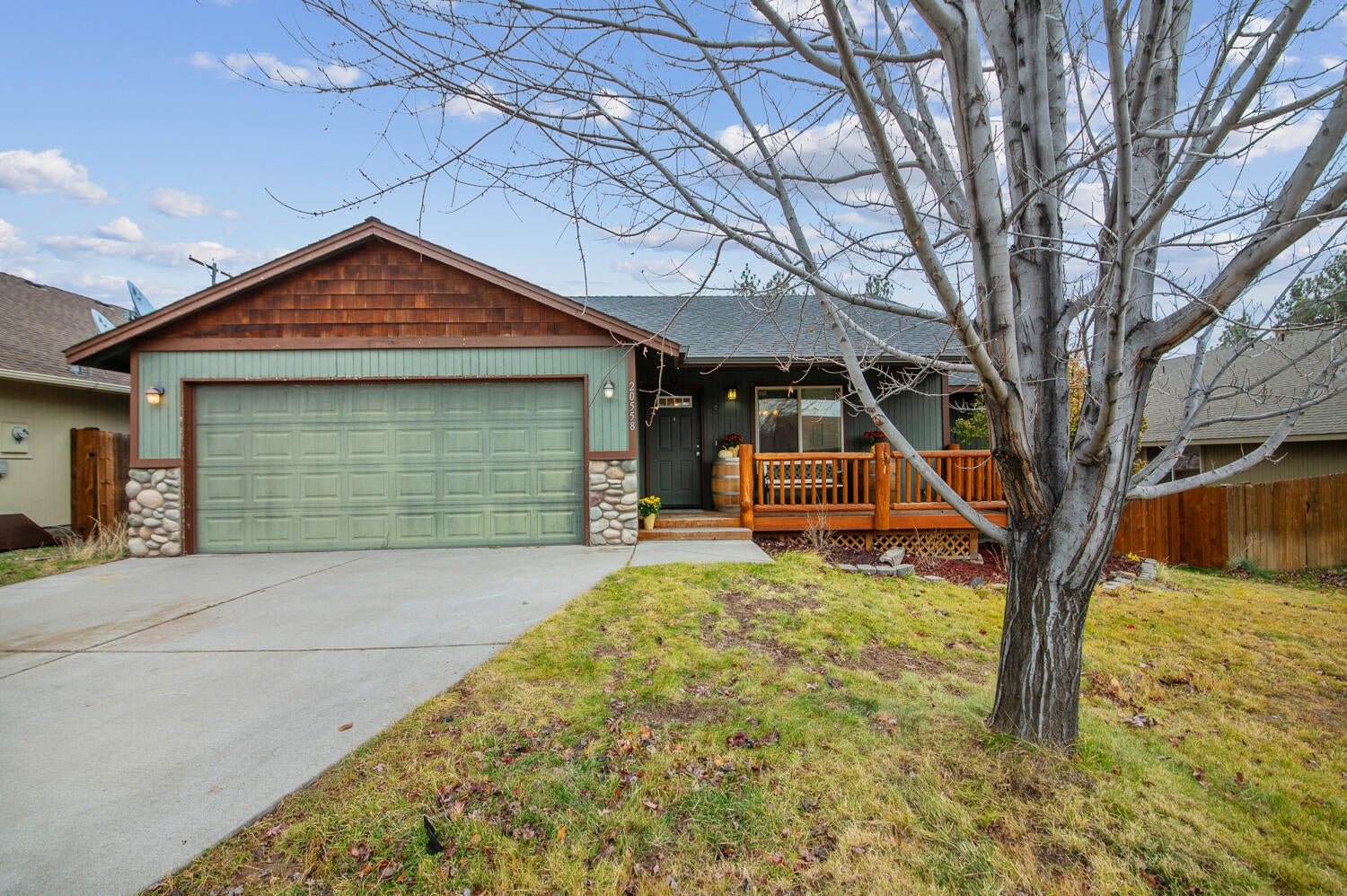 Located in the desirable Paulina Peaks Neighborhood of SE Bend.