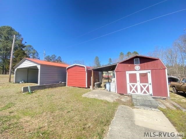692 Clay Road Skipwith, VA 23968 - Photo 29 of 41 Gallery Image 29