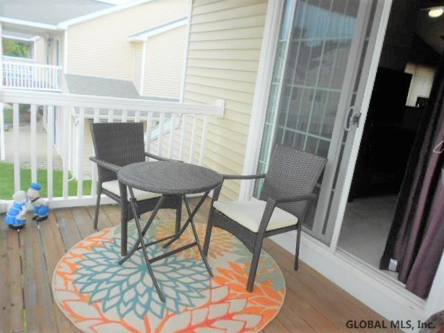 206 Cedar Rensselaer, NY 12144 - Photo 13 of 19 Photo 13