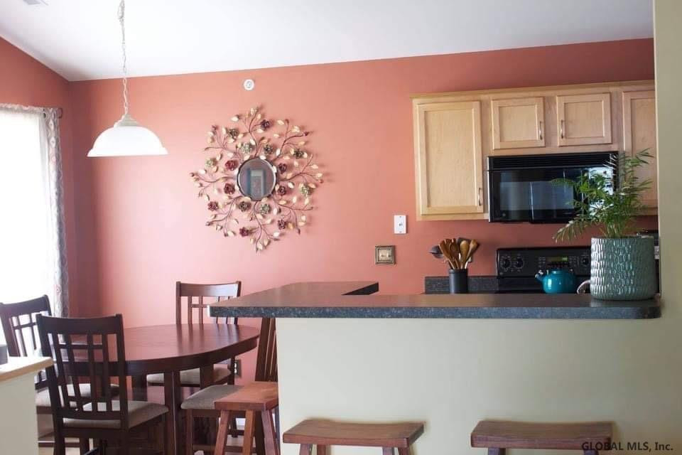 206 Cedar Rensselaer, NY 12144 - Photo 6 of 19 Photo 6