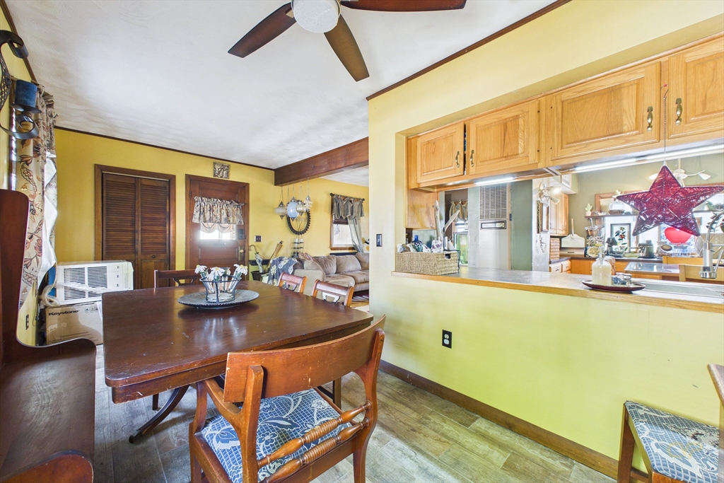 7 Wayne Street Fairhaven, MA 02719 - Photo 11 of 29