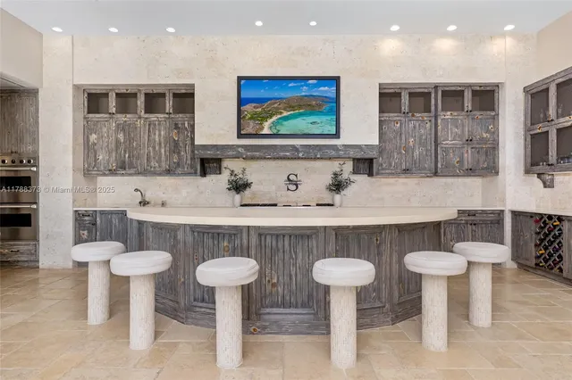 $39,000,000 | 600 Isle Of Palms Drive, Fort Lauderdale, FL 33301