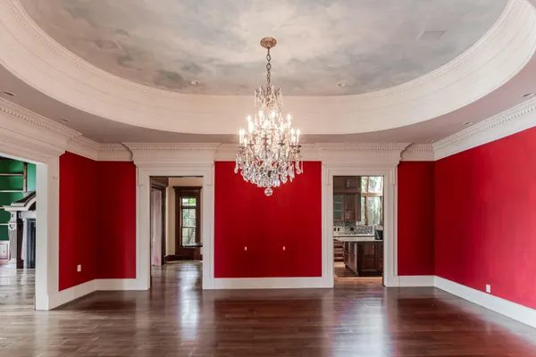 $10,000,000 | 204 Laura Lane, Gulf Breeze, FL 32561