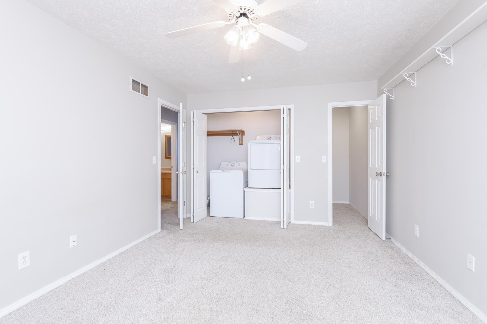 1321 Beacon Hill Court Normal, IL 61761 - Photo 23 of 45 a view of empty room with ceiling fan
