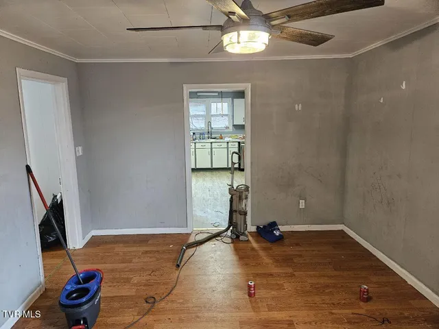 $100,000 | 204 High Avenue Northeast, Coeburn, VA 24230