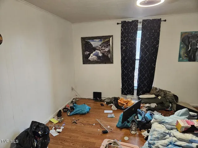 $100,000 | 204 High Avenue Northeast, Coeburn, VA 24230