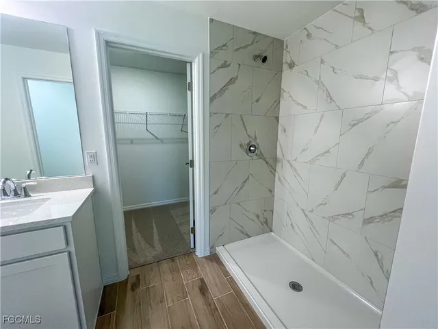 $2,199 | 2127 Southwest 12th Avenue, Cape Coral, FL 33991