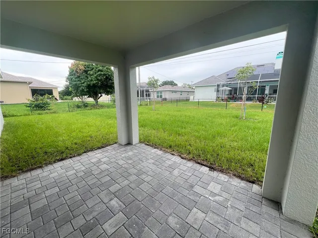 $2,199 | 2127 Southwest 12th Avenue, Cape Coral, FL 33991