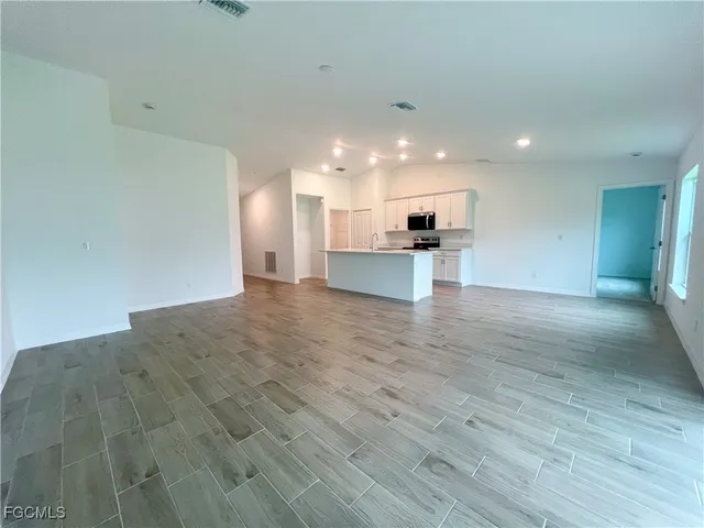 $2,199 | 2127 Southwest 12th Avenue, Cape Coral, FL 33991