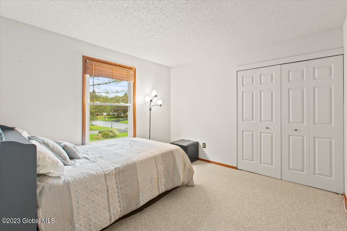 7 Rockefeller Boulevard Rensselaer, NY 12144 - Photo 28 of 41 33-MW2_5549