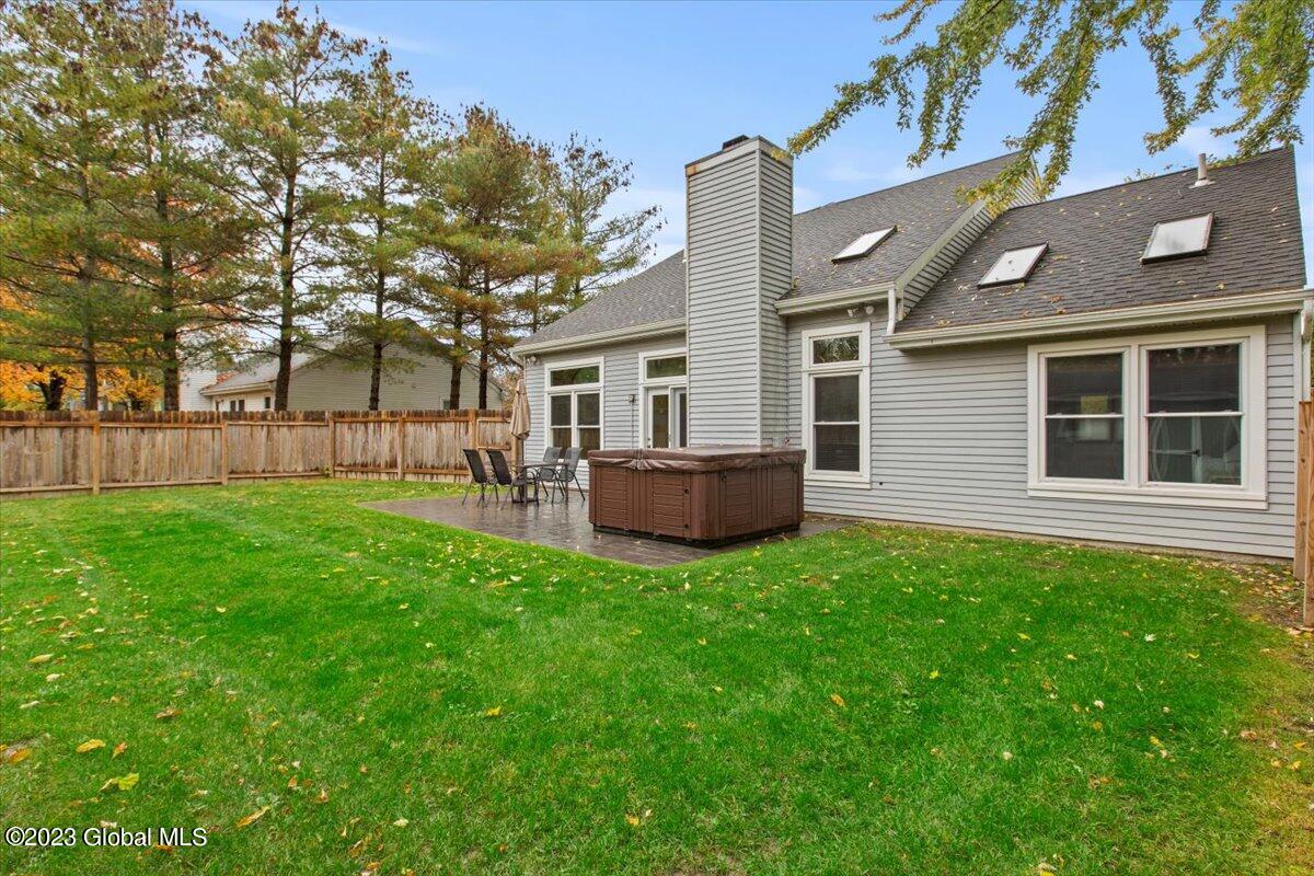 7 Rockefeller Boulevard Rensselaer, NY 12144 - Photo 30 of 41 37-MW2_5563