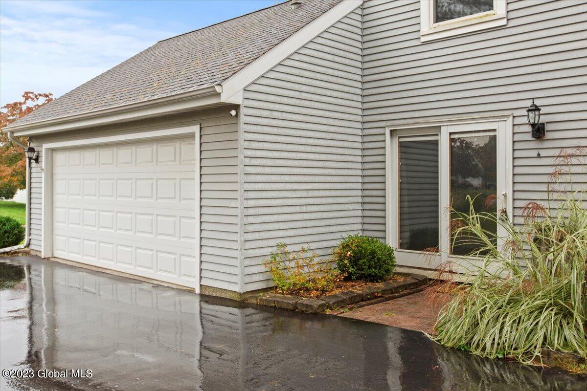 7 Rockefeller Boulevard Rensselaer, NY 12144 - Photo 40 of 41 41-MW2_5579
