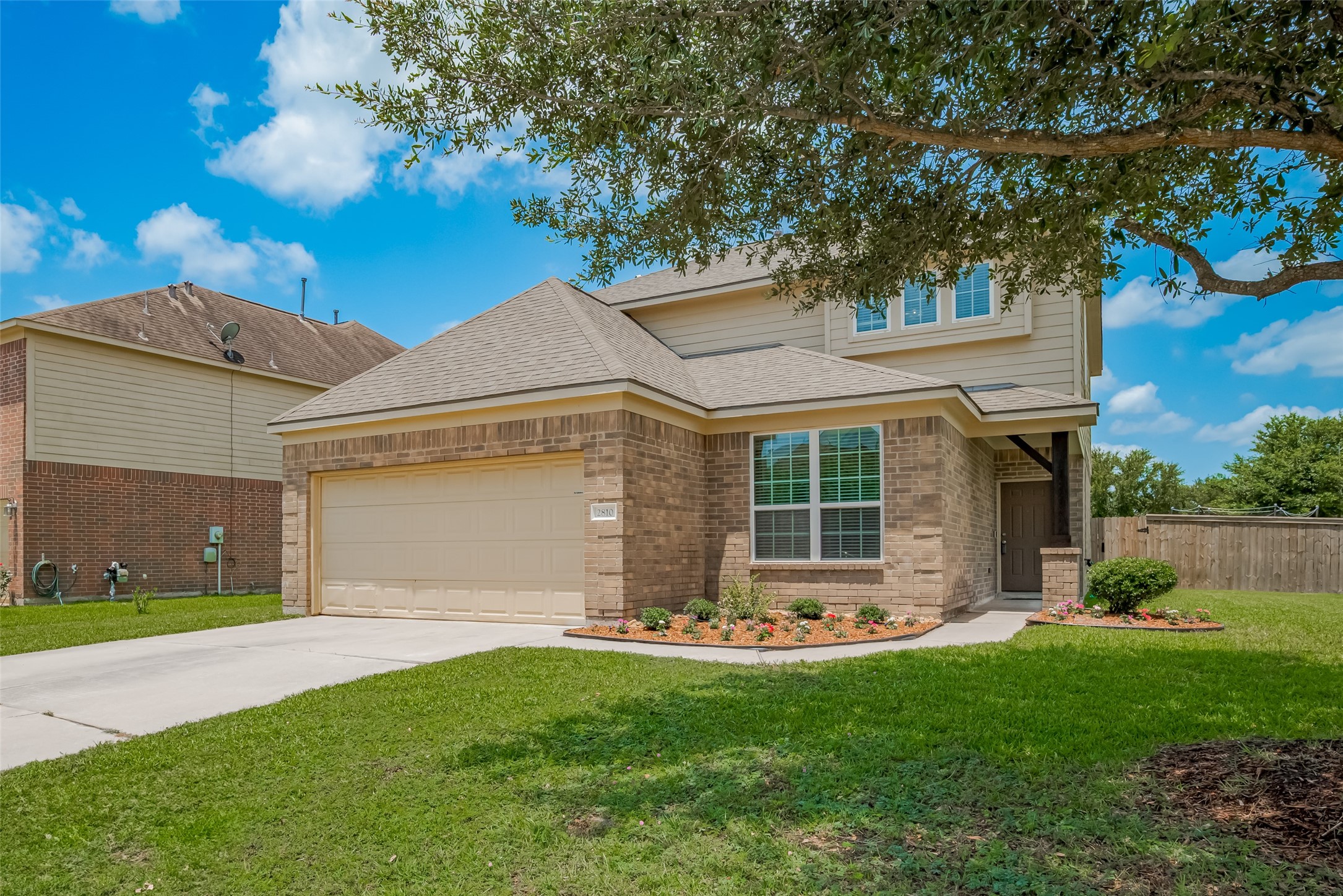 2810 Meadowbrook Lane Rosenberg, TX 77471 - Photo 1 of 39