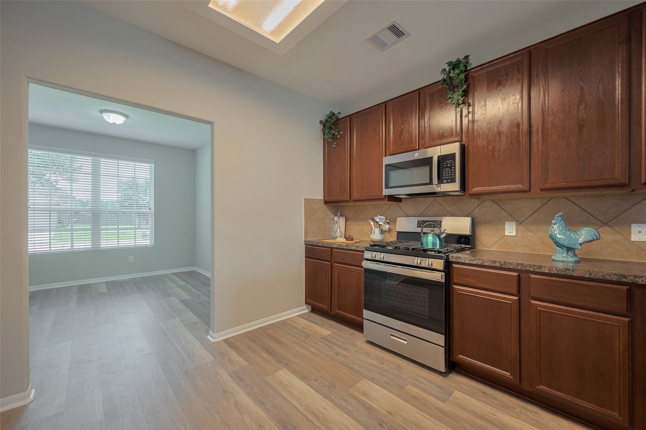 2810 Meadowbrook Lane Rosenberg, TX 77471 - Photo 11 of 39