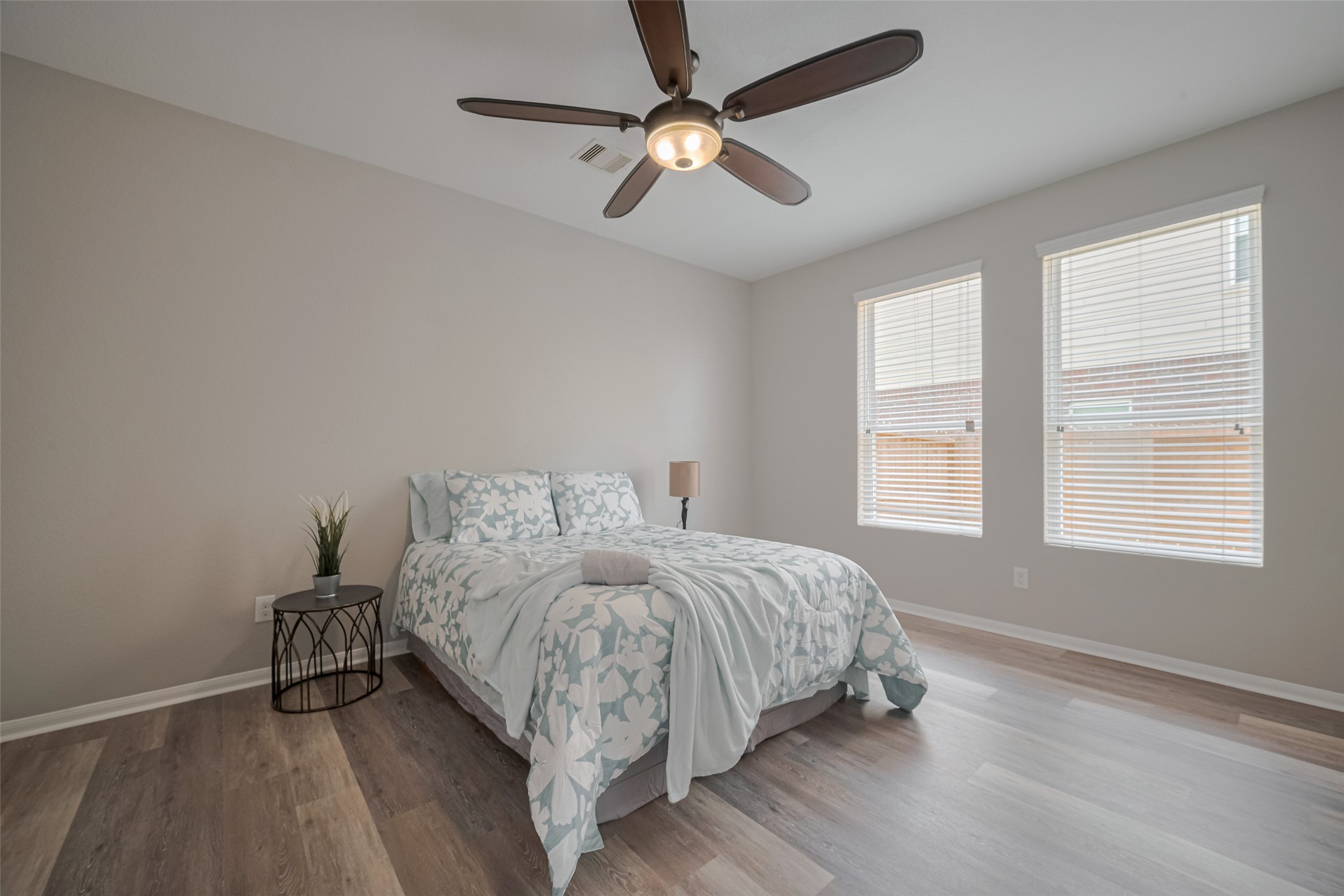 2810 Meadowbrook Lane Rosenberg, TX 77471 - Photo 28 of 39 Primery bedroom. No carpet all new floors.