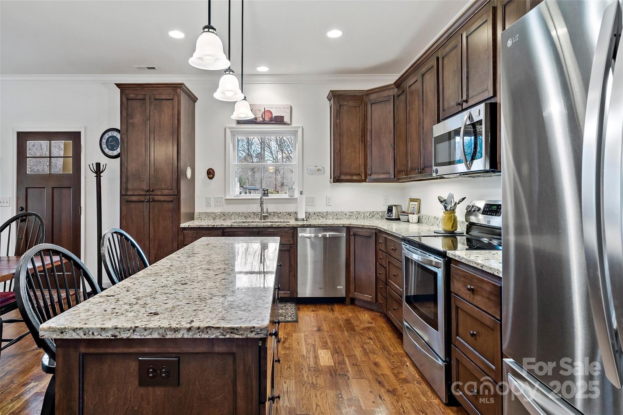 192 Mountain View Road Marion, NC 28752 - Photo 16 of 44 Gallery Image 16