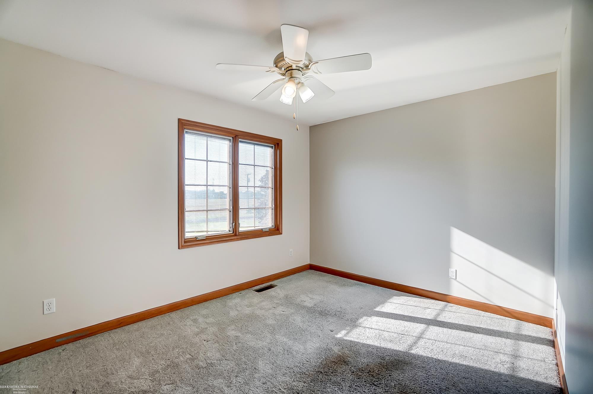 3371 Vivian Road Monroe, MI 48162 - Photo 36 of 57