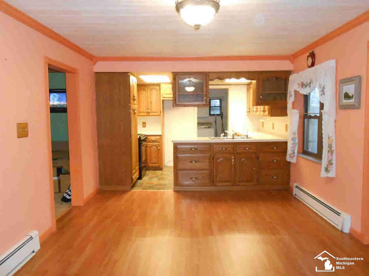 6801 Ann Arbor Road Dundee, MI 48131 - Photo 10 of 25