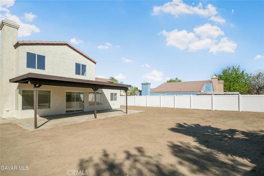 44910 12th Street East Lancaster, CA 93535 - Photo 45 of 47 a view of a house with basketball court