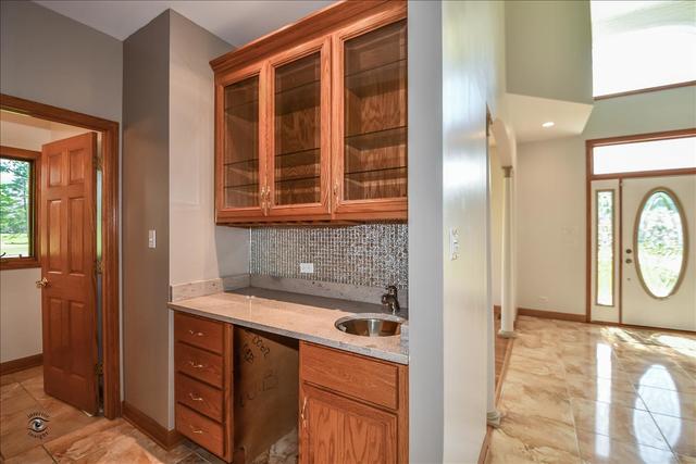 3649 South State Street Crete, IL 60417 - Photo 7 of 25