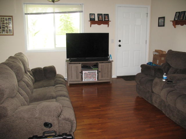 1373 East Wilson Road Clio, MI 48420 - Photo 11 of 32 50012423-10.JPG