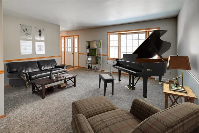 $500,000 | 305 North High Point Road, Madison, WI 53717