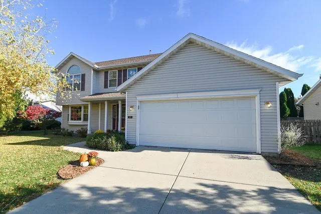 $500,000 | 305 North High Point Road, Madison, WI 53717