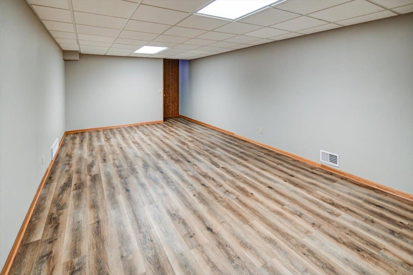 305 North High Point Road Madison, WI 53717 - Photo 53 of 73