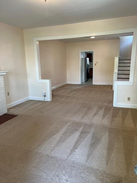 885 Thomas Road Columbus, OH 43212 - Photo 5 of 18 Living + Dining Room