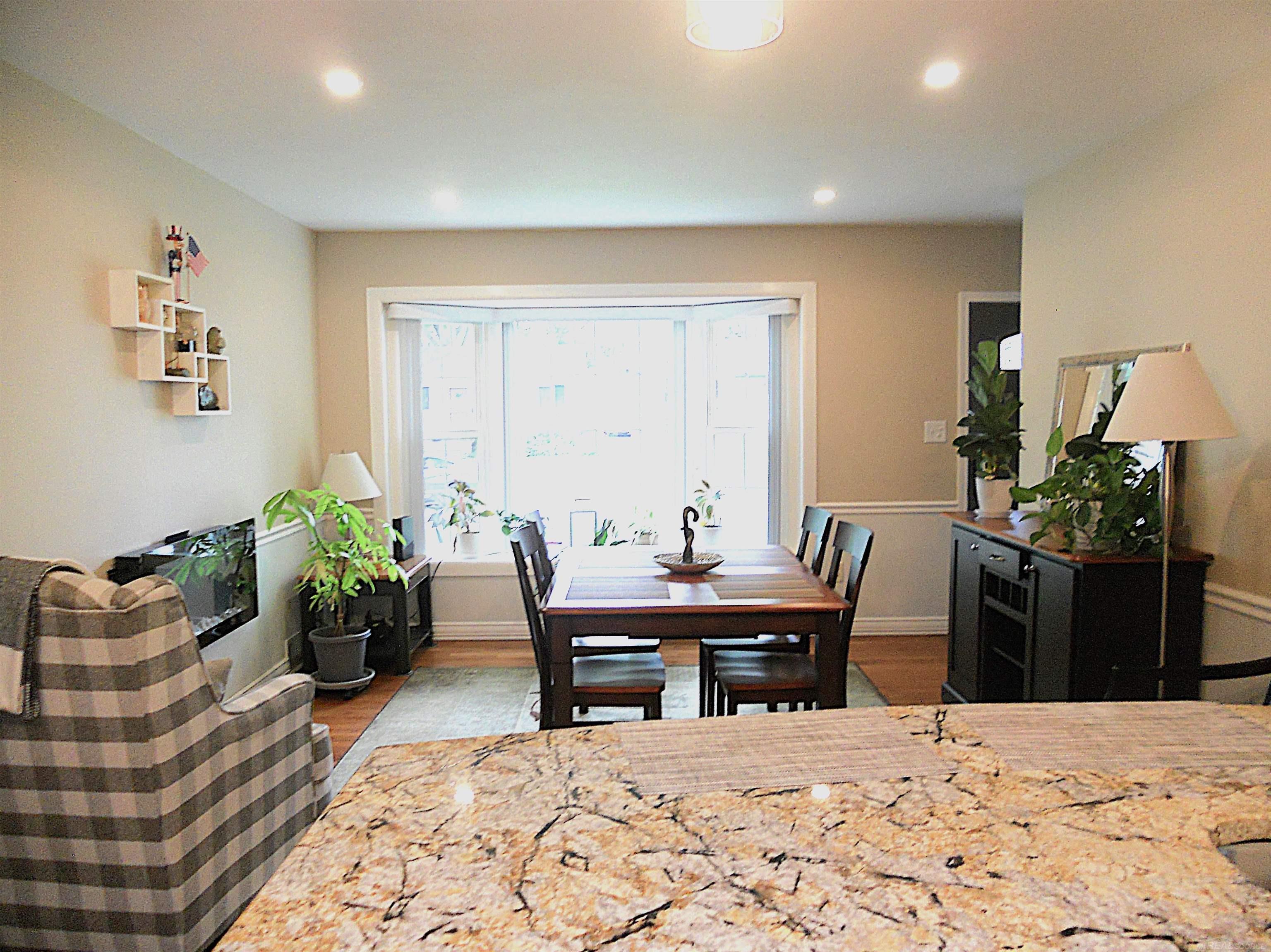 625 Rewold Drive Rochester, MI 48307 - Photo 21 of 69 50213110-4914457b-6a88-4a4a-9179-641d8ba5973f.JPG