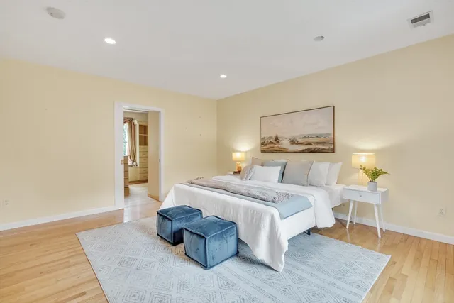 $2,299,000 | 829 Chestnut Street, Newton, MA 02468