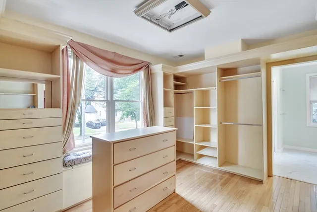 $2,299,000 | 829 Chestnut Street, Newton, MA 02468