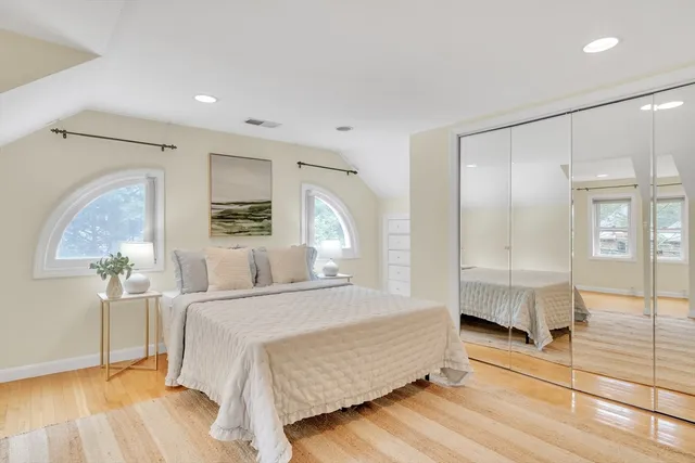 $2,299,000 | 829 Chestnut Street, Newton, MA 02468