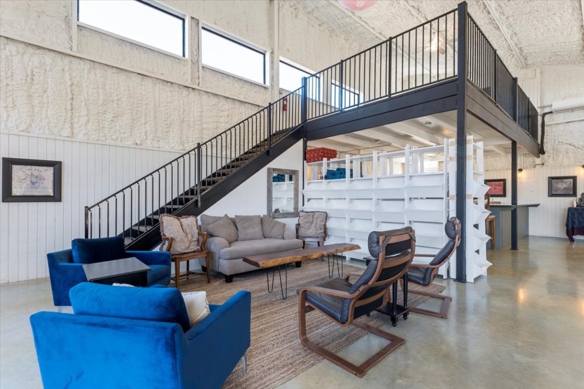 272 Rocky Road Hye, TX 78635 - Photo 14 of 40