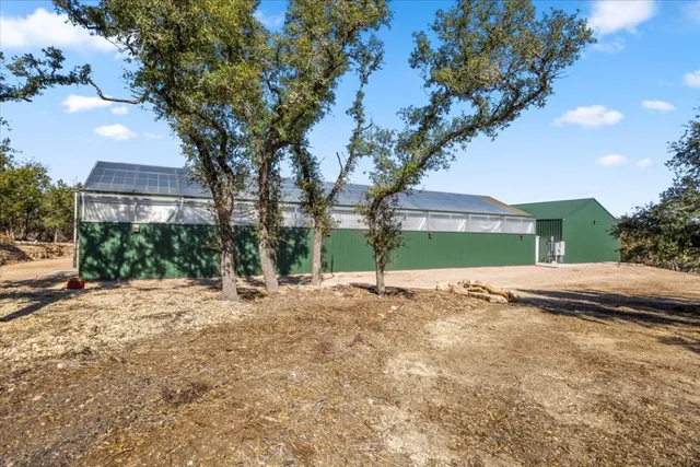 a view of empty room with a yard