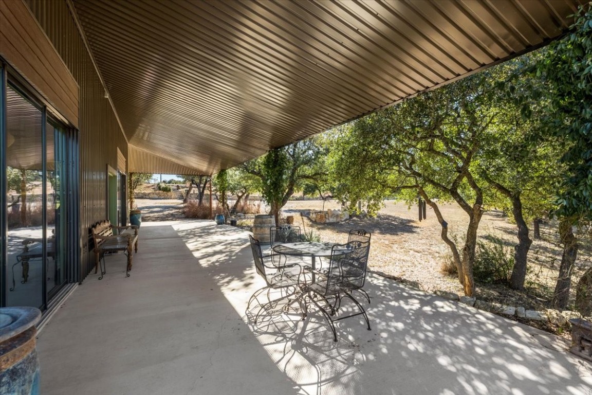 272 Rocky Road Hye, TX 78635 - Photo 10 of 40