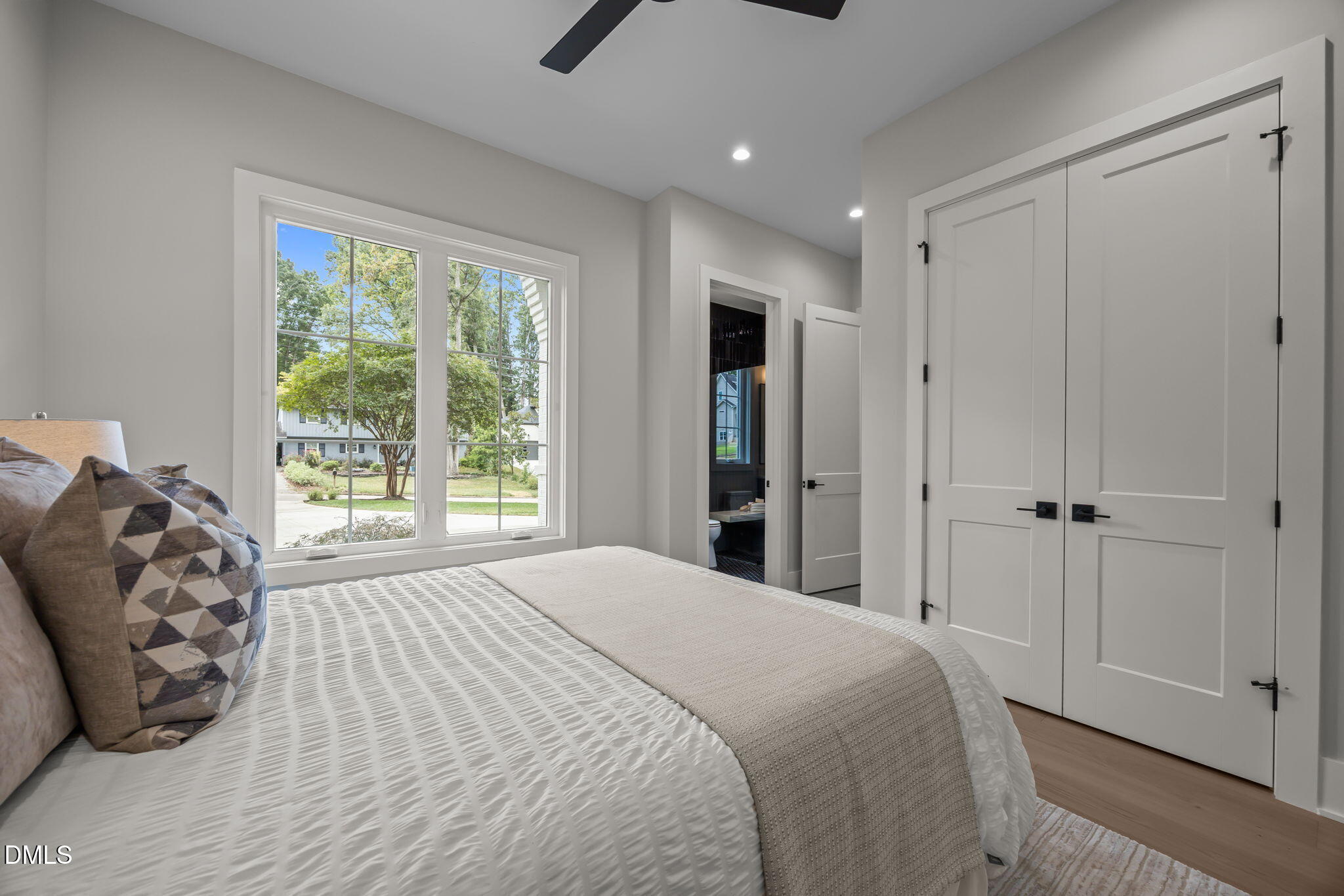 708 Catawba Street Raleigh, NC 27609 - Photo 28 of 56 62-web-or-mls-IMG_4735
