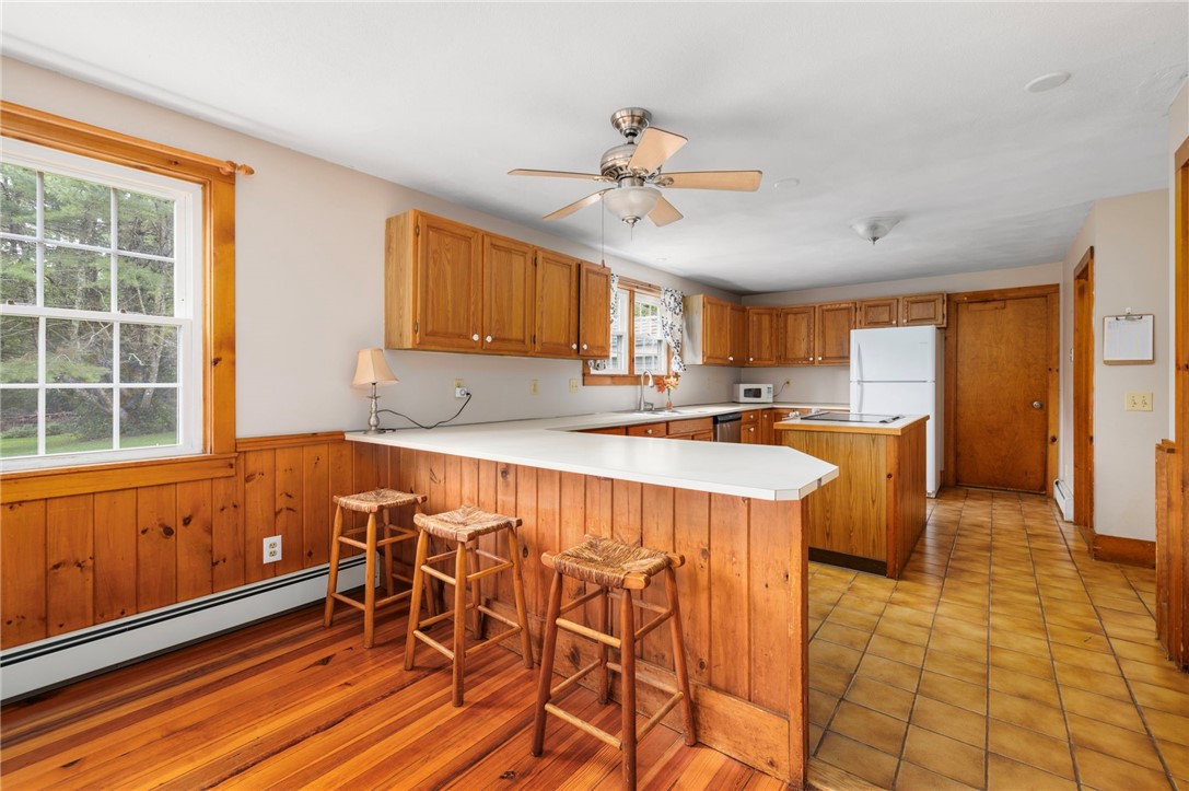 590 Exeter Road Saunderstown, RI 02874 - Photo 10 of 43 Gallery Image 10