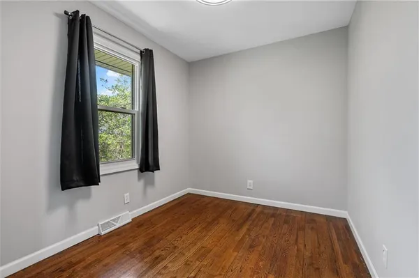 $260,000 | 904 East Golf Hill Drive, Excelsior Springs, MO 64024