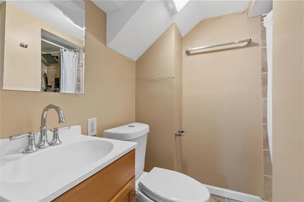 $260,000 | 904 East Golf Hill Drive, Excelsior Springs, MO 64024
