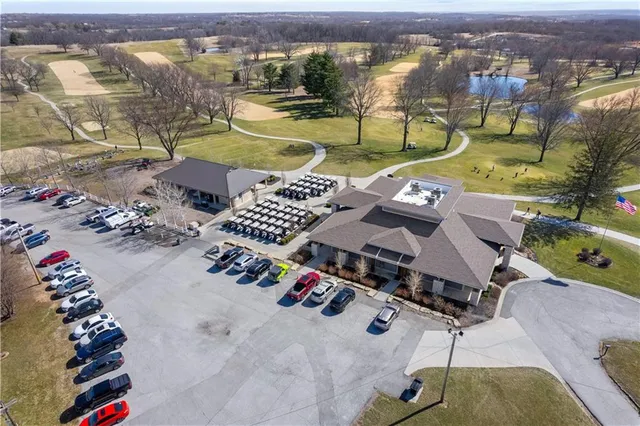 $260,000 | 904 East Golf Hill Drive, Excelsior Springs, MO 64024