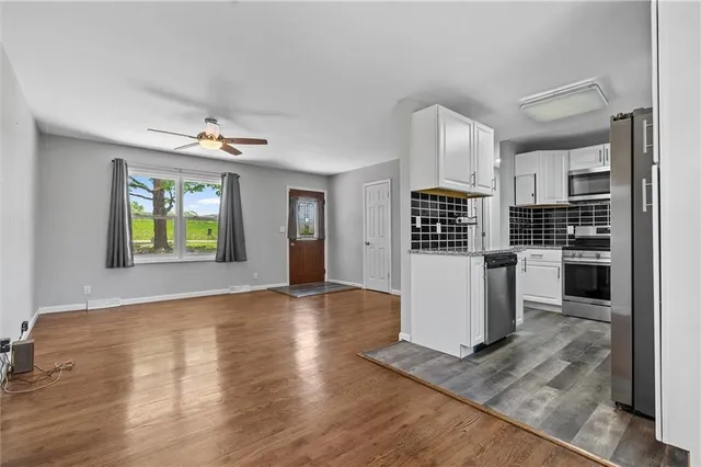 $260,000 | 904 East Golf Hill Drive, Excelsior Springs, MO 64024