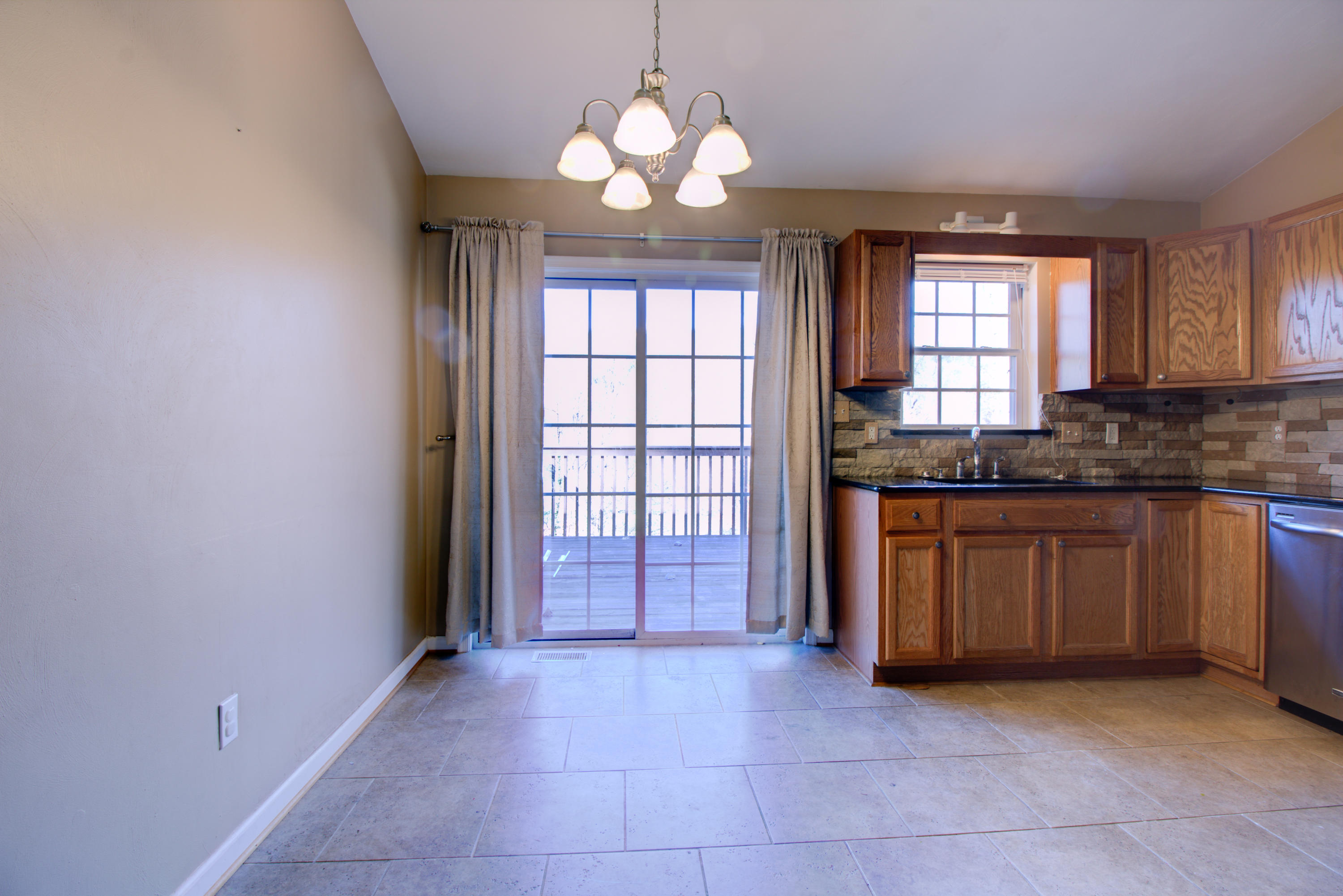 2723 Bandy Road Roanoke, VA 24014 - Photo 6 of 25 _MG_2519_20_21
