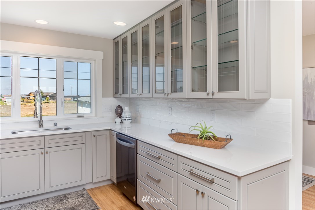1016 Beckett Point Road Port Townsend, WA 98368 - Photo 17 of 35 Gallery Image 17