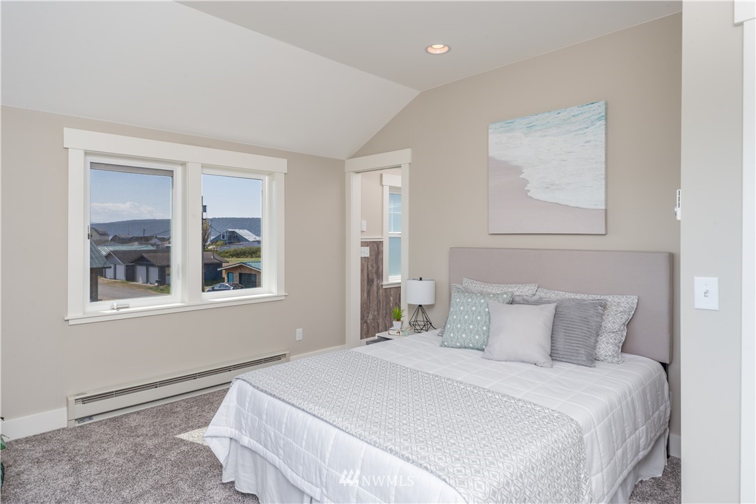 1016 Beckett Point Road Port Townsend, WA 98368 - Photo 22 of 35 Gallery Image 22