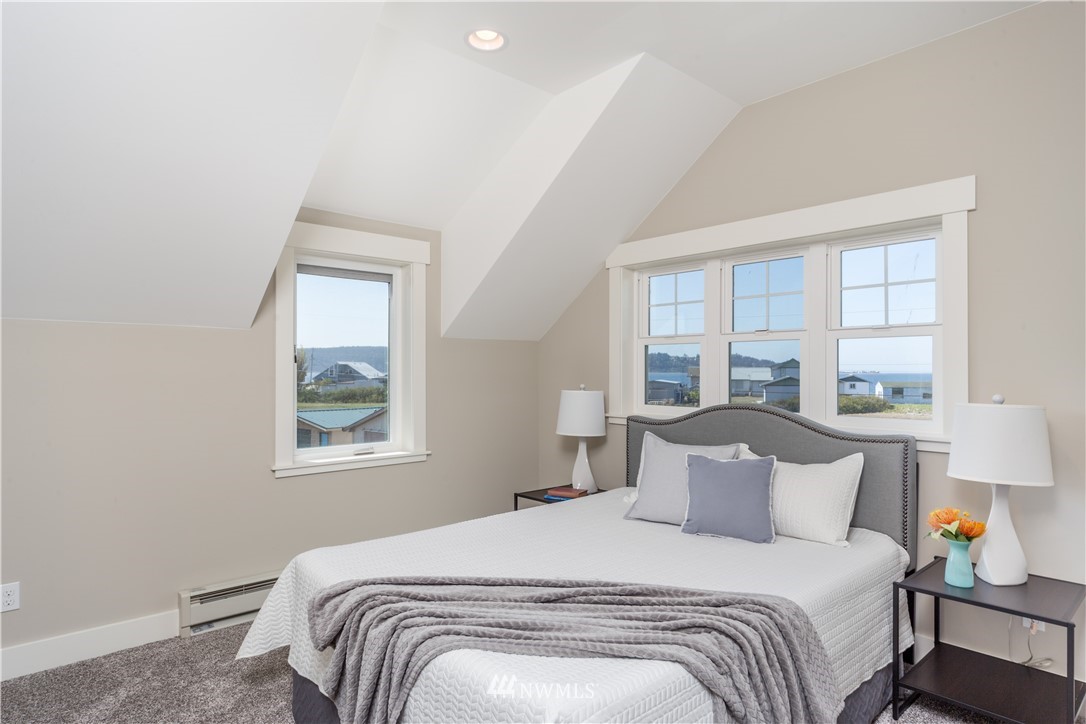 1016 Beckett Point Road Port Townsend, WA 98368 - Photo 27 of 35 Gallery Image 27