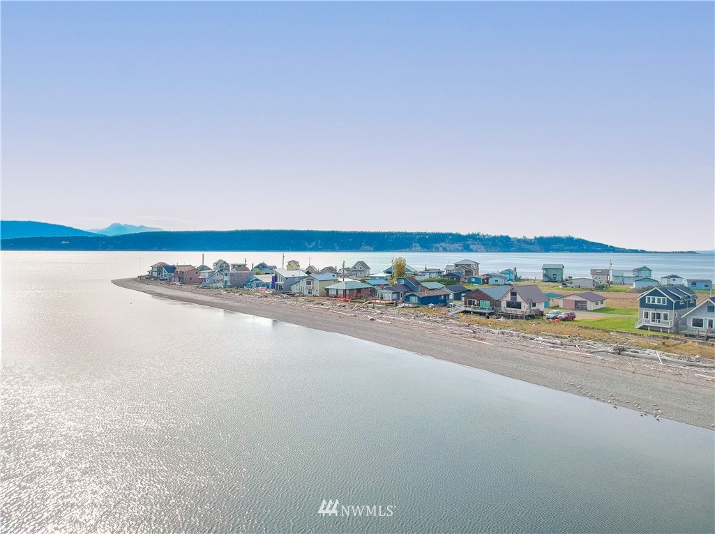 1016 Beckett Point Road Port Townsend, WA 98368 - Photo 5 of 35 Gallery Image 5