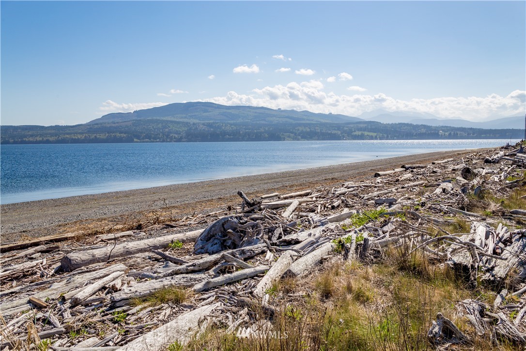 1016 Beckett Point Road Port Townsend, WA 98368 - Photo 6 of 35 Gallery Image 6