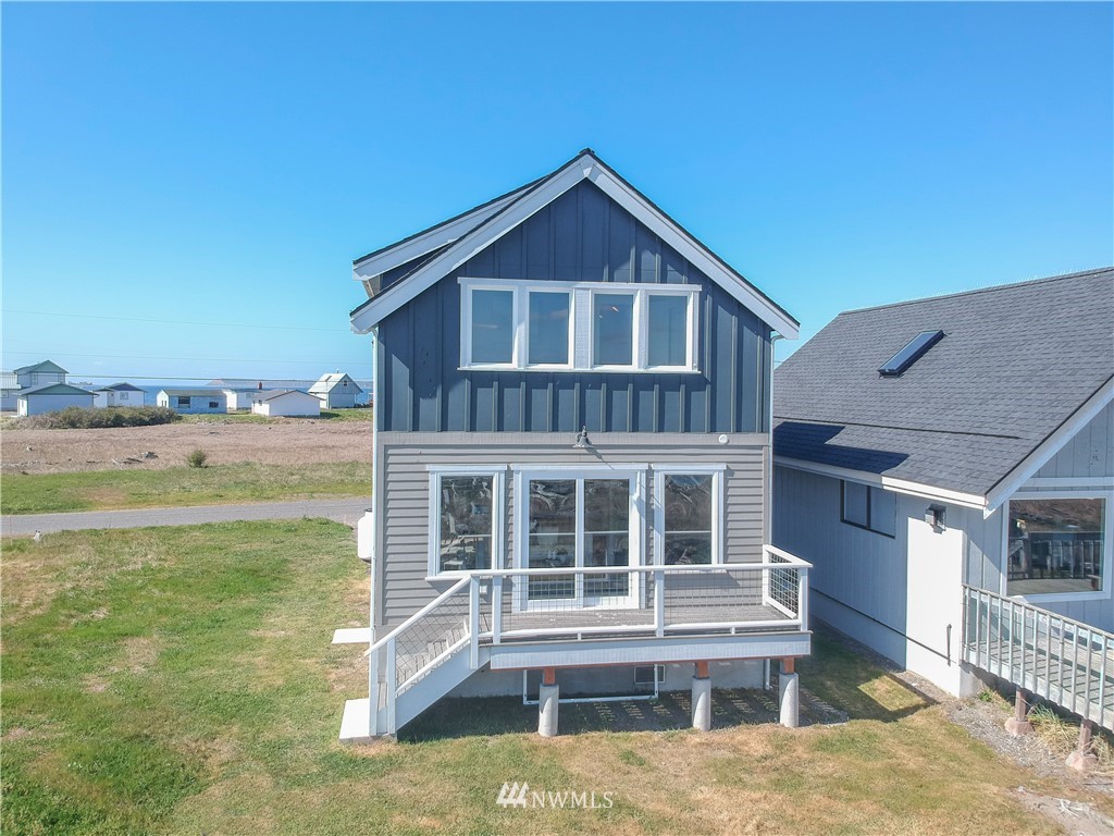 1016 Beckett Point Road Port Townsend, WA 98368 - Photo 7 of 35 Gallery Image 7