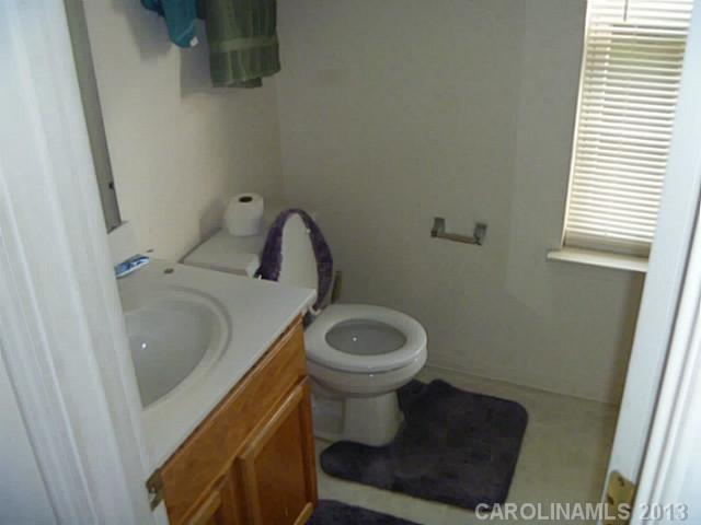 11020 Pointer Ridge Drive Charlotte, NC 28214 - Photo 11 of 14